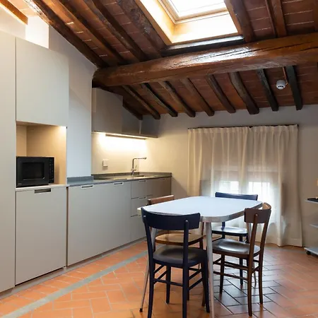 Borgo Bucciano ファームステイ *