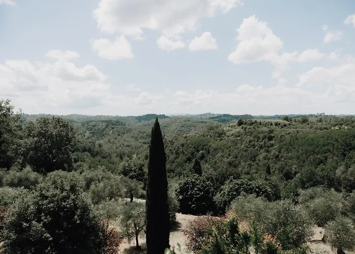 ファームステイ Borgo Bucciano サン・ミニアート